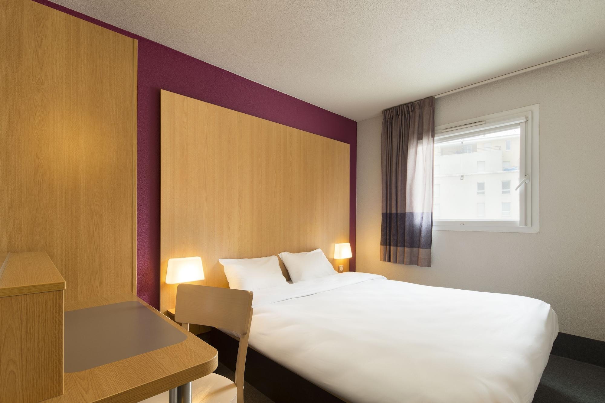 B&B Hotel Marseille Les Ports Екстериор снимка
