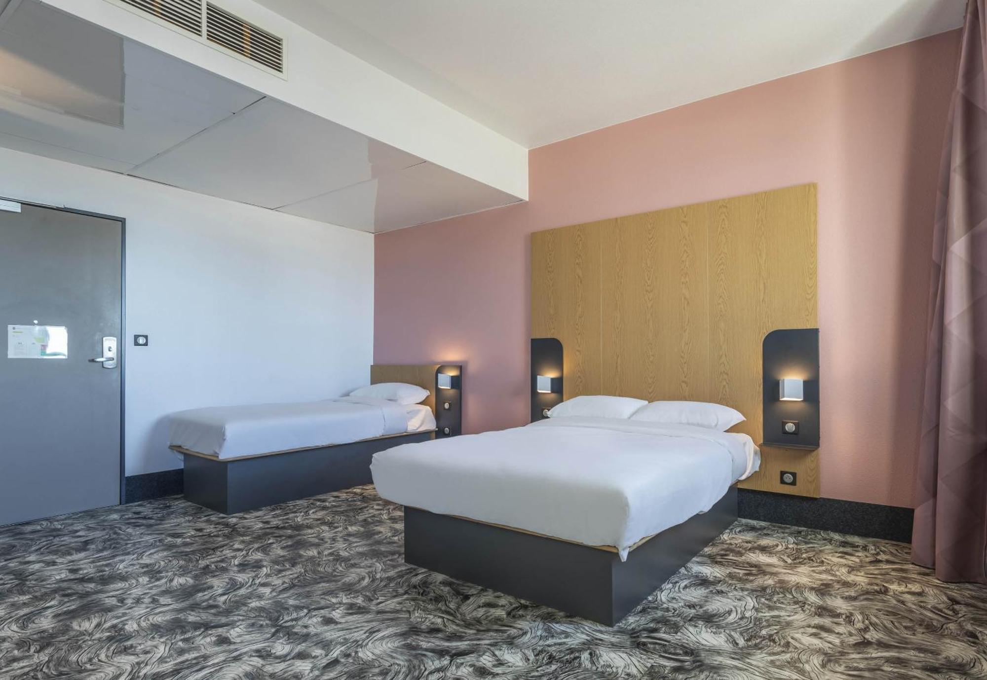 B&B Hotel Marseille Les Ports Екстериор снимка