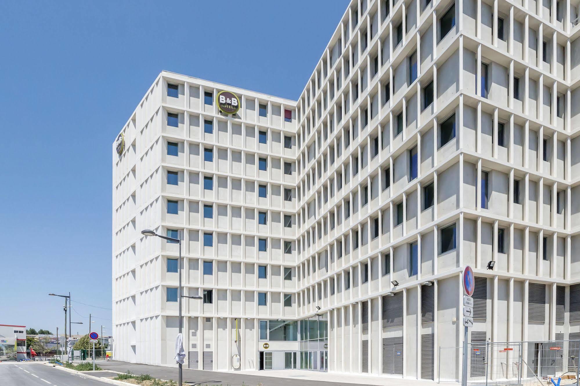 B&B Hotel Marseille Les Ports Екстериор снимка