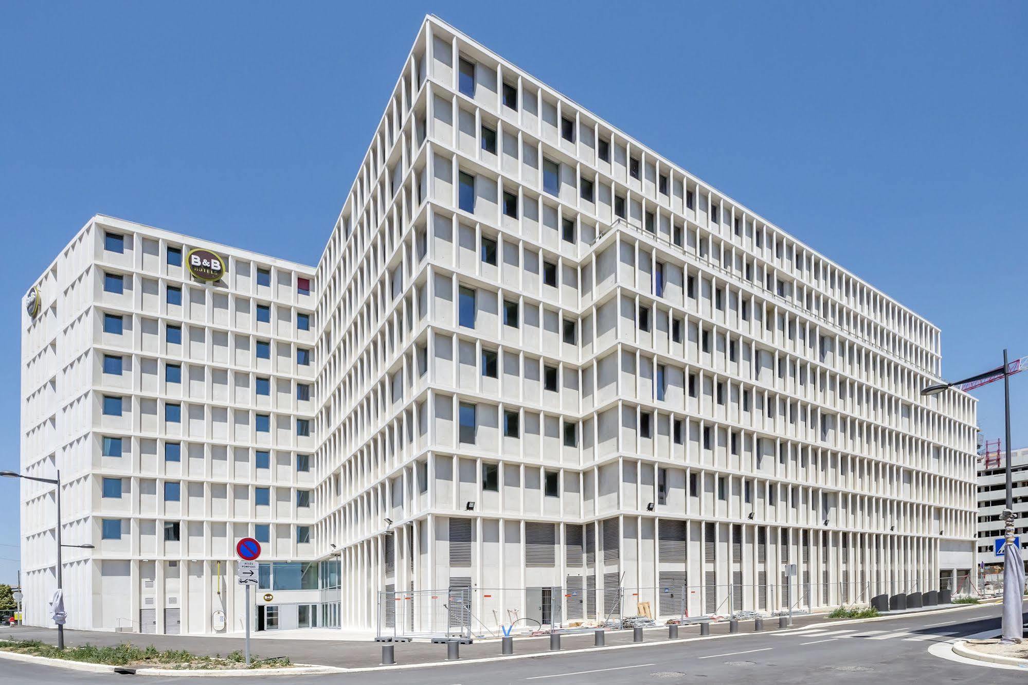 B&B Hotel Marseille Les Ports Екстериор снимка